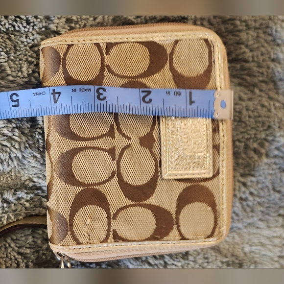Vintage Coach Poppy Wallet - Picture 7 of 7